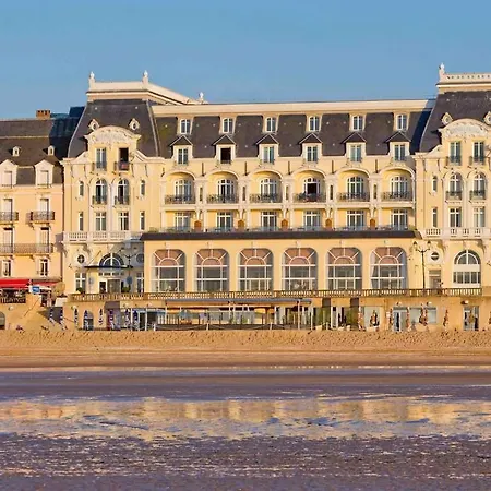 Lejlighed Sejour De Charme A Cabourg, Proche