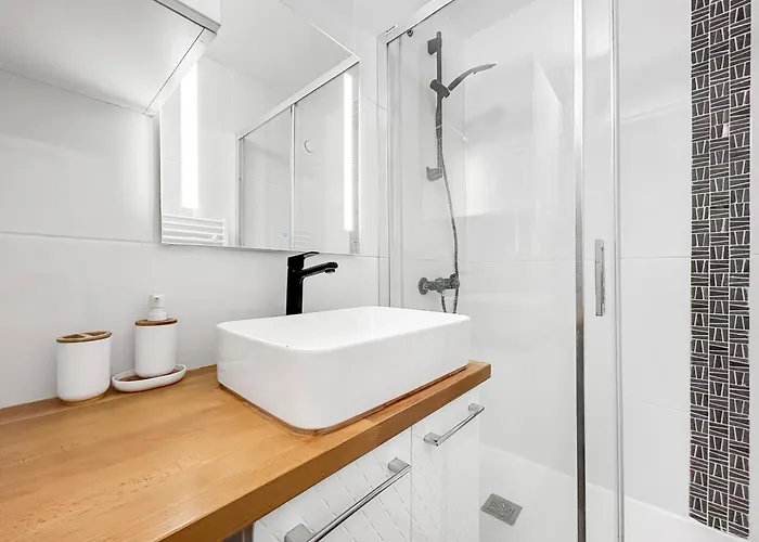 Sejour De Charme A Cabourg, Proche Apartment